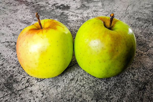 Mutsu Apples - 1 lb